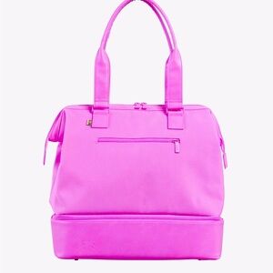 Beis Mini Weekender in Berry NWT